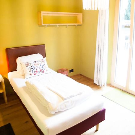 Nangijala Guest House Disentis Bagian luar foto