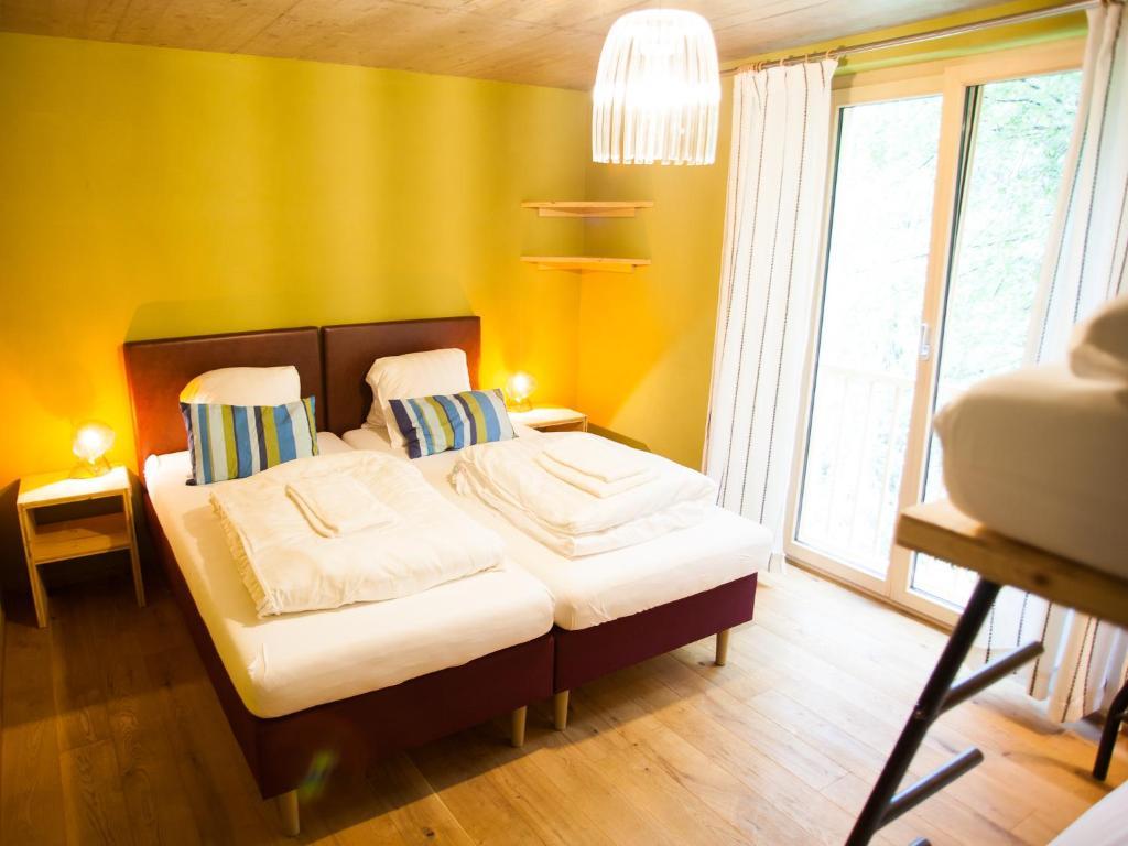 Nangijala Guest House Disentis Ruang foto